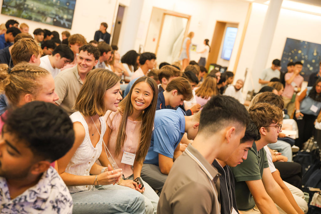 group of students at UVA McIntire School COMMENCE Day 1