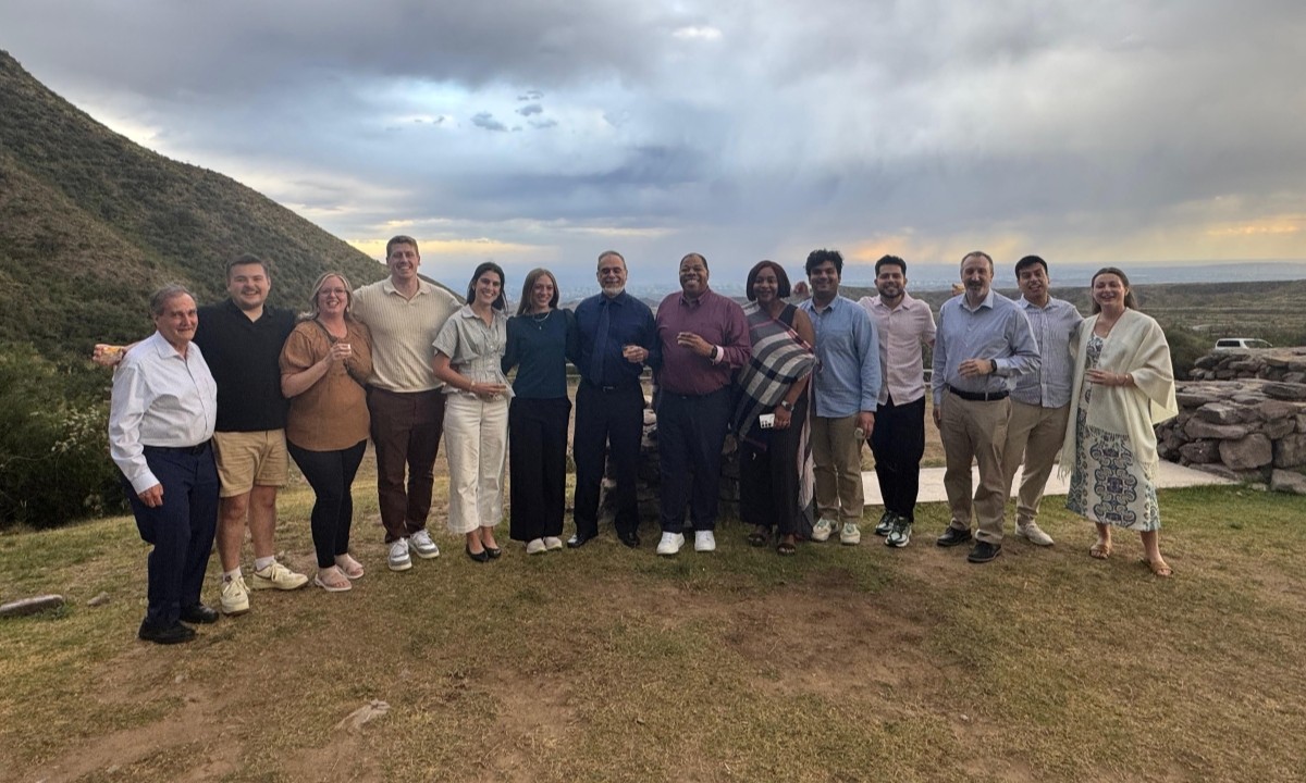group of MSMIT students in Argentina