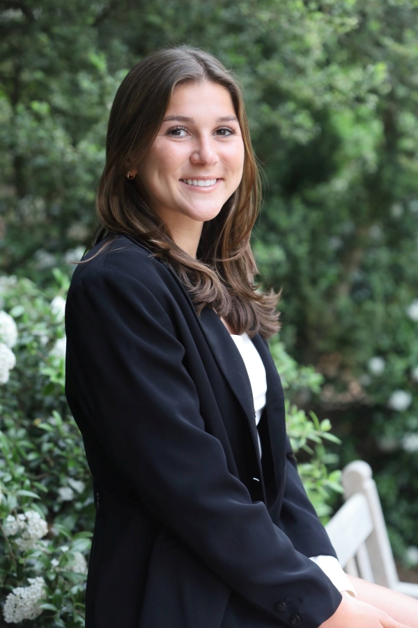 portrait of Allie Ross