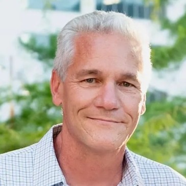 portrait of Harry Franks