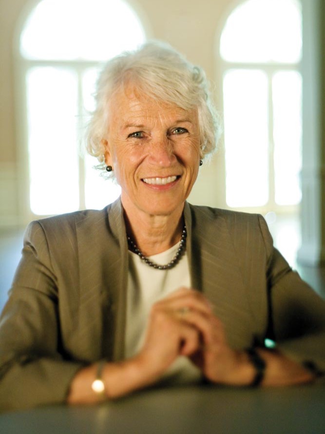 portrait of Karin Bonding
